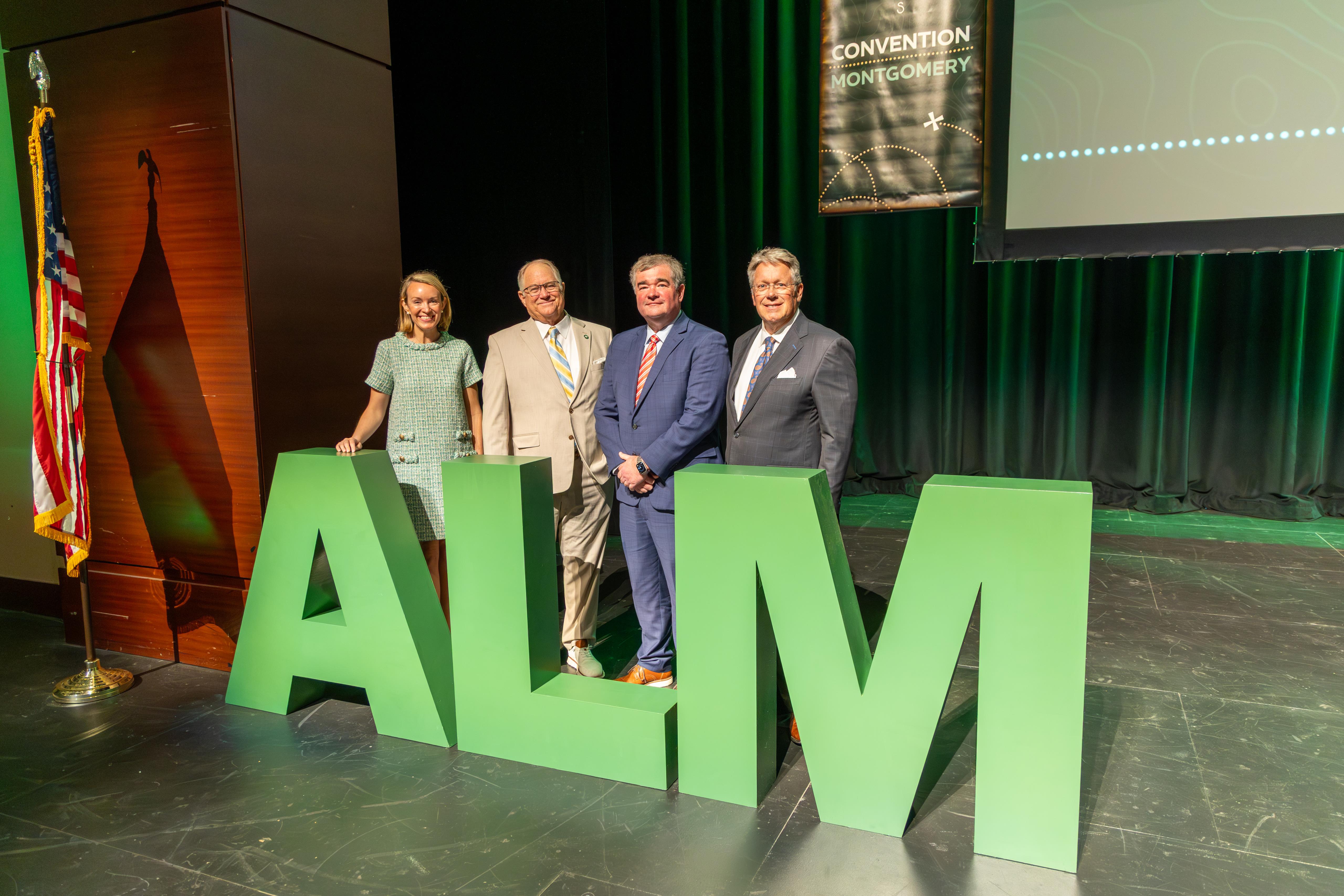 Alabama League of Municipalities Elects New President and Vice President During Annual Convention